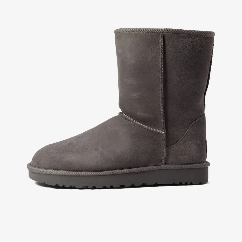 UGG Classic Short Boots in Dark Gray NWT